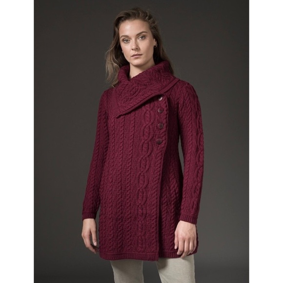 NWT!! ARAN SWEATER MARKET Large Collar Knit Longline Sweater Irish Ireland Wine